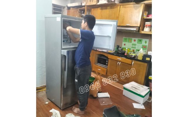 Sửa tủ lạnh Samsung tại Long Biên 